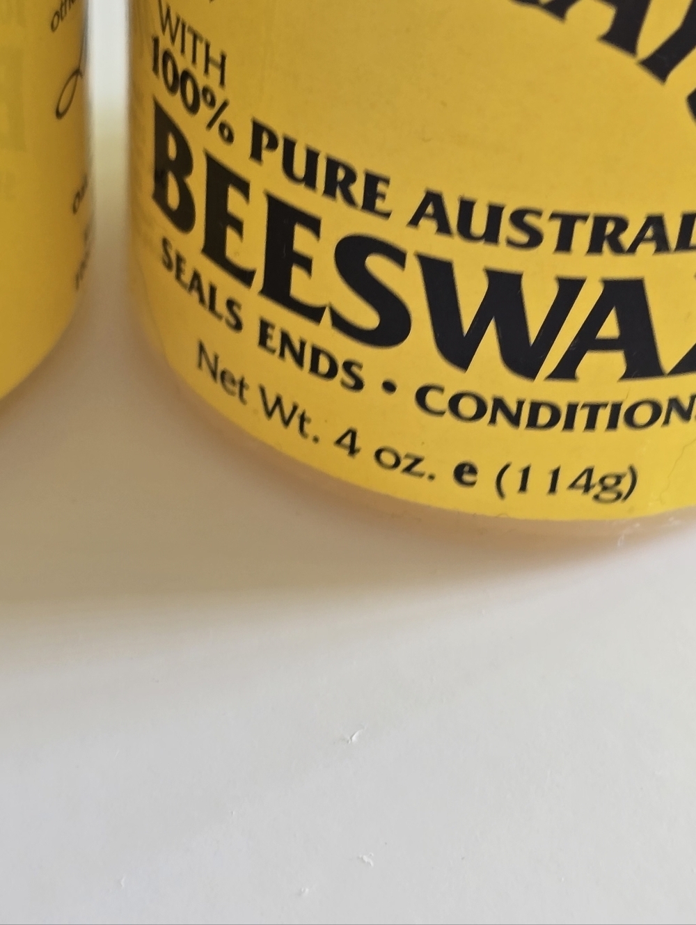 Murray's 100% Pure Australian Beeswax - Yellow Jar - Picture 3 of 3